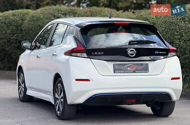 Хэтчбек Nissan Leaf 2018 в 