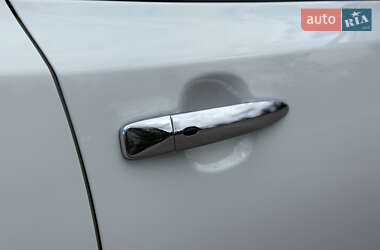 Хэтчбек Nissan Leaf 2018 в 