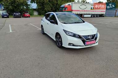 Хэтчбек Nissan Leaf 2018 в Ровно