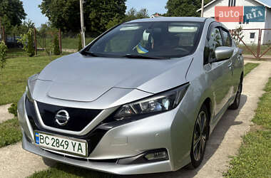 Хэтчбек Nissan Leaf 2018 в Стрые