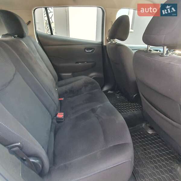 Хетчбек Nissan Leaf 2016 в Вінниці фото 10 Хетчбек Nissan Leaf 2016 в Вінниці