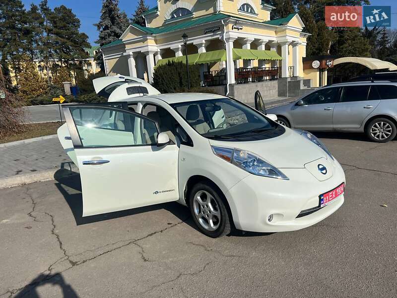 Nissan Leaf 2012