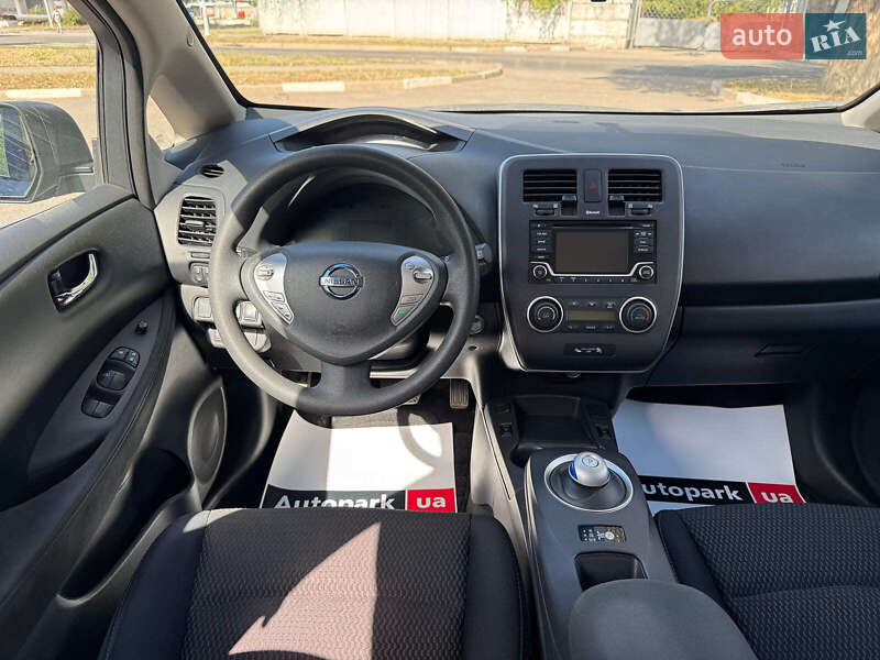 Хетчбек Nissan Leaf 2016 в Запоріжжі фото 17 Хетчбек Nissan Leaf 2016 в Запоріжжі