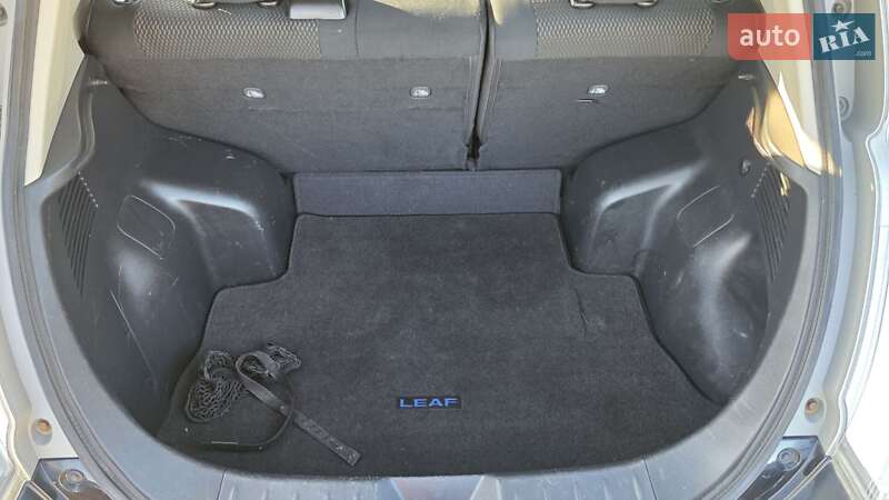 Хетчбек Nissan Leaf 2014 в Калуші