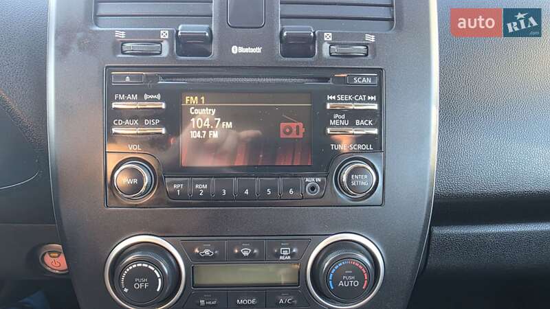 Хетчбек Nissan Leaf 2014 в Калуші