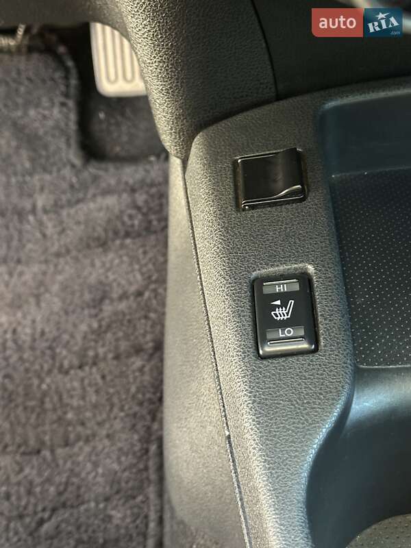 Хетчбек Nissan Leaf 2013 в Кропивницькому фото 31 Хетчбек Nissan Leaf 2013 в Кропивницькому