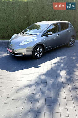 Хетчбек Nissan Leaf 2015 в Луцьку