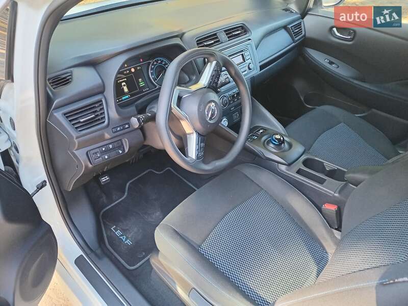 Хэтчбек Nissan Leaf 2022 в Умани фото 4 Хэтчбек Nissan Leaf 2022 в Умани