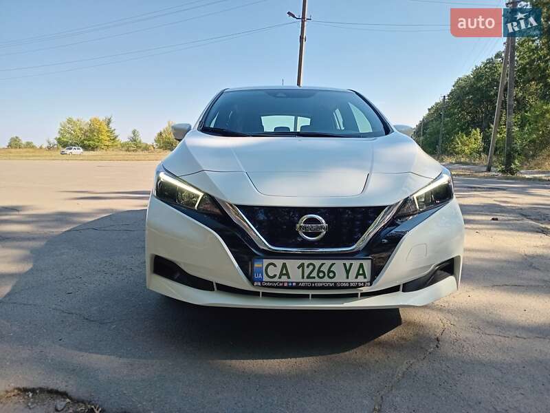 Хэтчбек Nissan Leaf 2022 в Умани фото 7 Хэтчбек Nissan Leaf 2022 в Умани