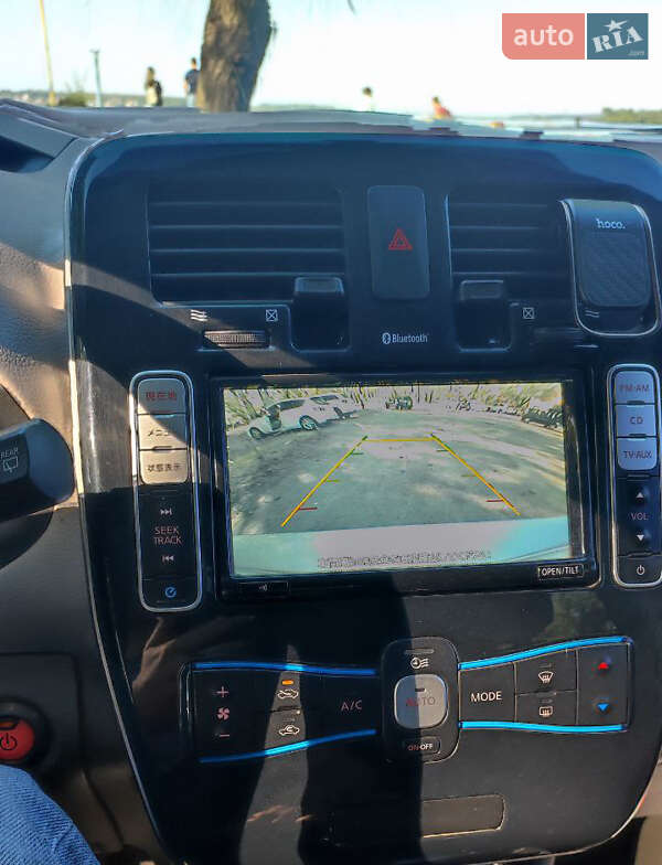 Хэтчбек Nissan Leaf 2011 в Запорожье фото 4 Хэтчбек Nissan Leaf 2011 в Запорожье