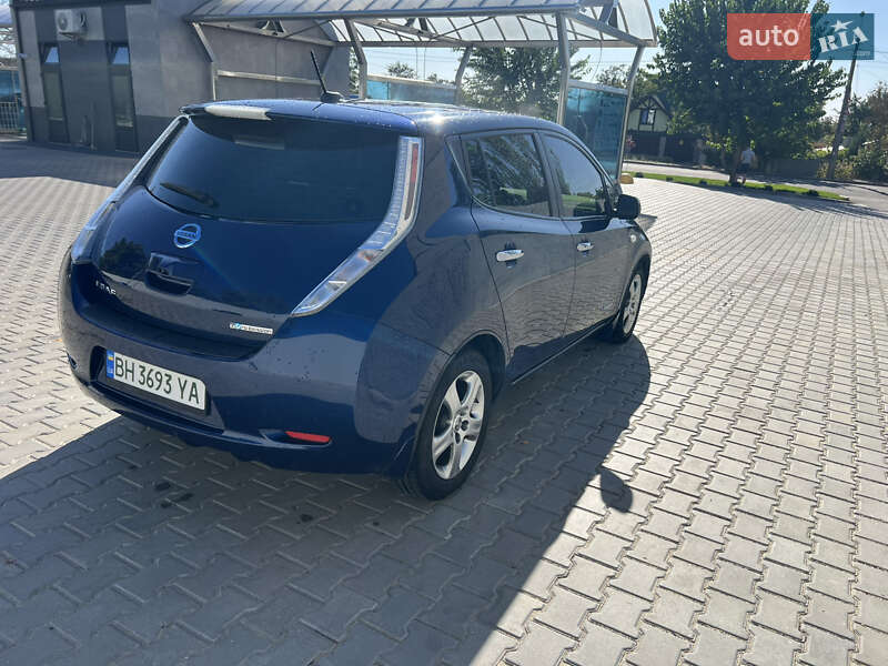 Хэтчбек Nissan Leaf 2016 в Херсоне фото 3 Хэтчбек Nissan Leaf 2016 в Херсоне
