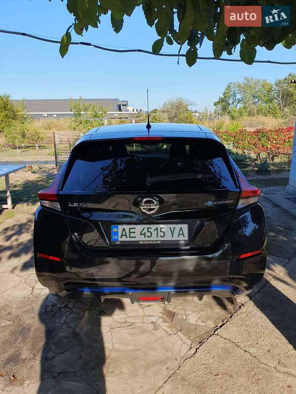 Хетчбек Nissan Leaf 2019 в Дніпрі