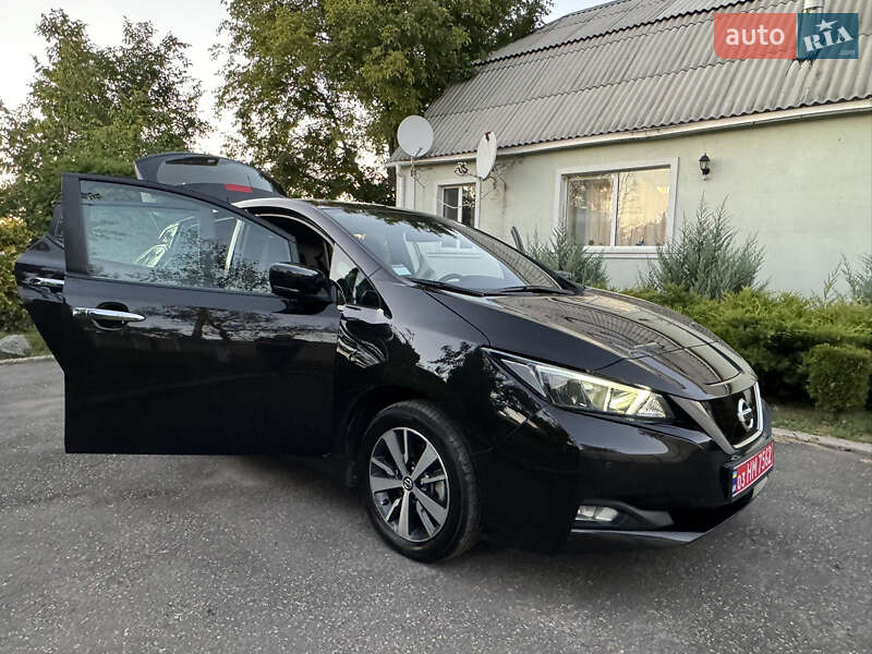 Хэтчбек Nissan Leaf 2022 в Харькове фото 21 Хэтчбек Nissan Leaf 2022 в Харькове