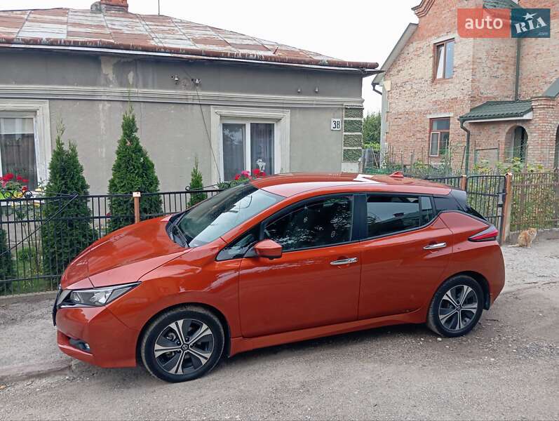 Nissan Leaf 2021