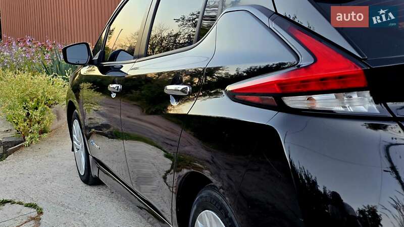 Хэтчбек Nissan Leaf 2019 в Полтаве фото 21 Хэтчбек Nissan Leaf 2019 в Полтаве