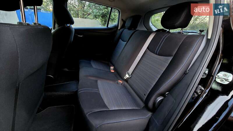 Хэтчбек Nissan Leaf 2019 в Полтаве фото 52 Хэтчбек Nissan Leaf 2019 в Полтаве