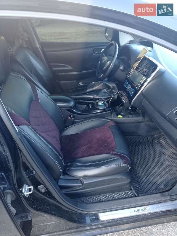 Хэтчбек Nissan Leaf 2014 в Харькове фото 2 Хэтчбек Nissan Leaf 2014 в Харькове