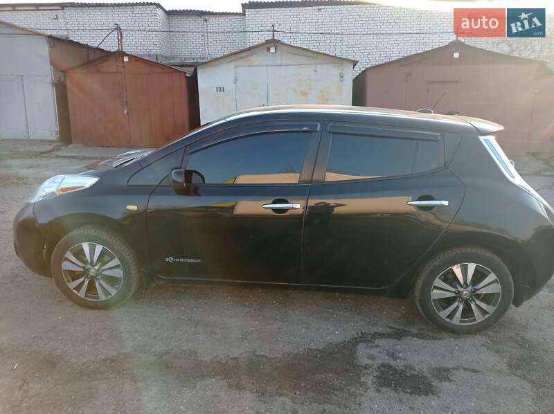 Хэтчбек Nissan Leaf 2014 в Харькове фото 6 Хэтчбек Nissan Leaf 2014 в Харькове