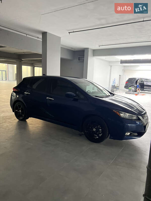 Хетчбек Nissan Leaf 2020 в Дніпрі фото 7 Хетчбек Nissan Leaf 2020 в Дніпрі