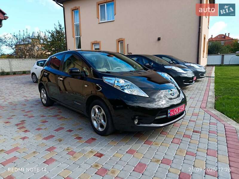 Nissan Leaf 2011