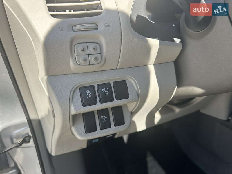 Хэтчбек Nissan Leaf 2011 в Луцке