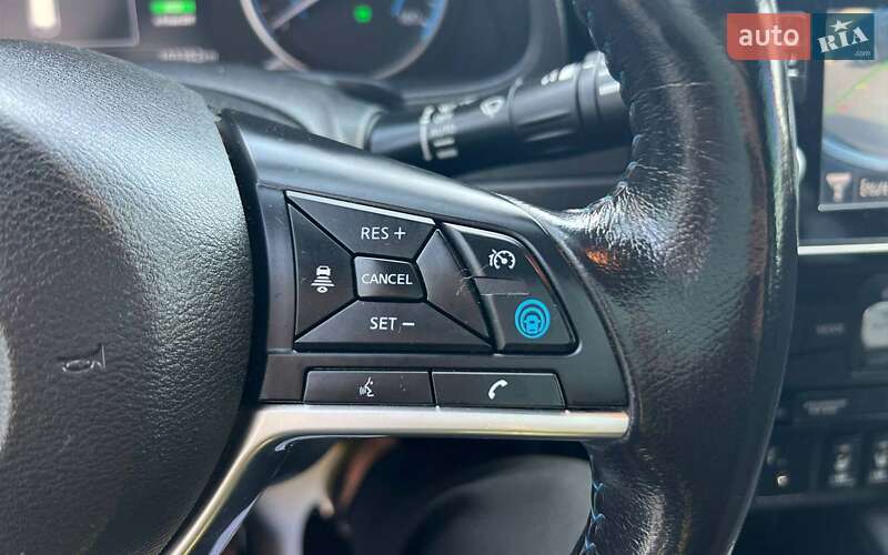 Хэтчбек Nissan Leaf 2018 в Ивано-Франковске