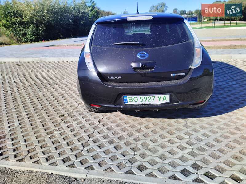 Хэтчбек Nissan Leaf 2013 в Збараже