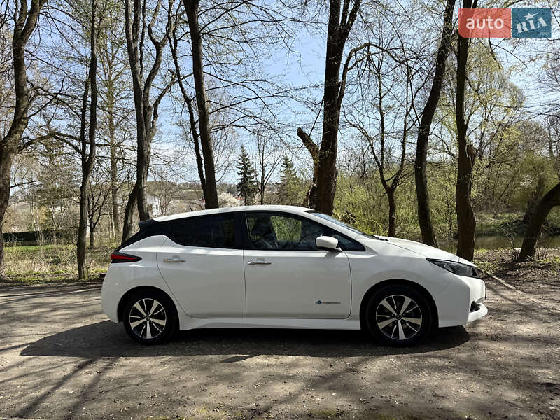 Хэтчбек Nissan Leaf 2018 в Теребовле фото 6 Хэтчбек Nissan Leaf 2018 в Теребовле