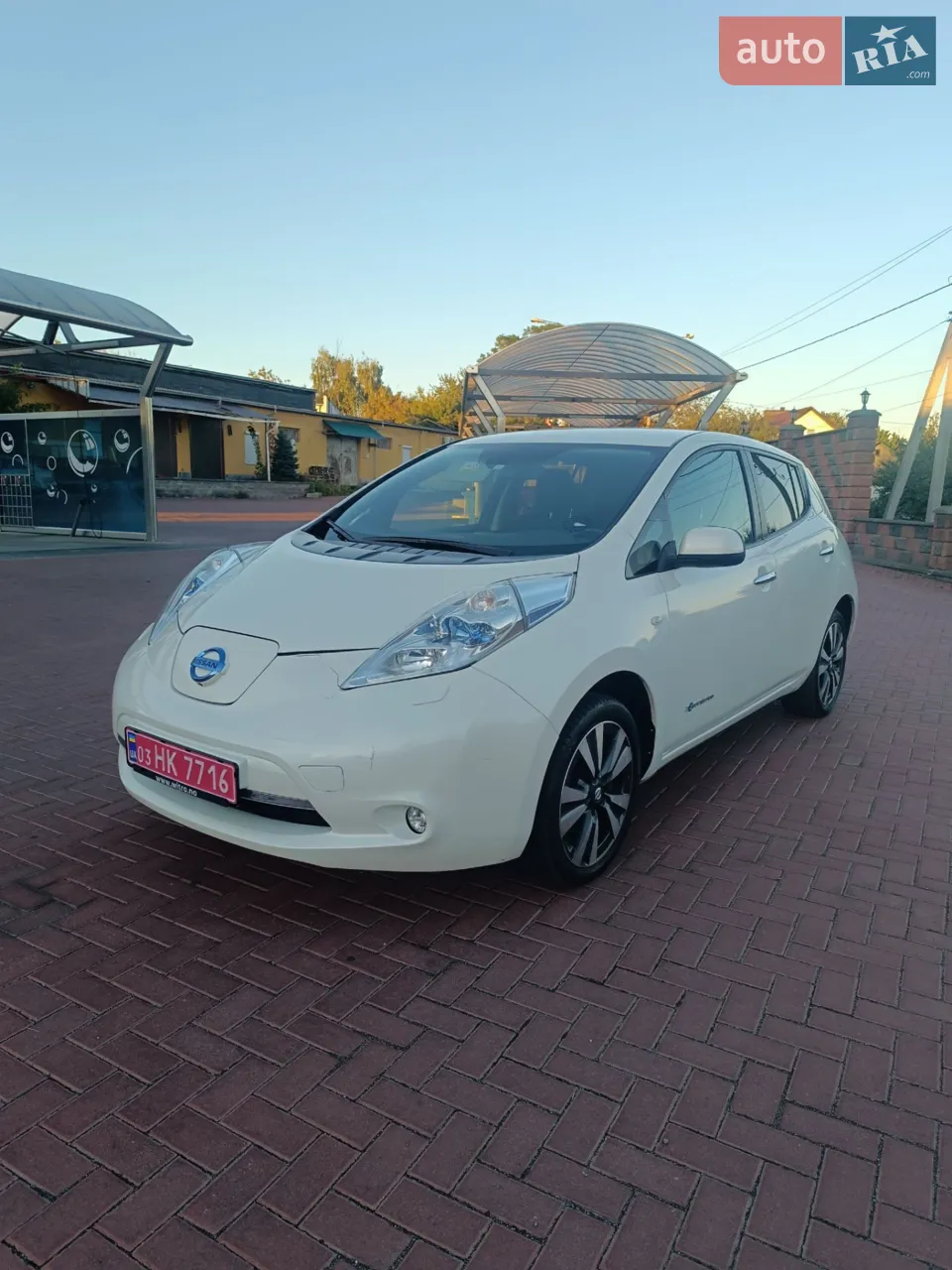 2014 Nissan Leaf - мініатюра 11