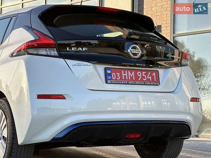 Хэтчбек Nissan Leaf 2019 в Тернополе