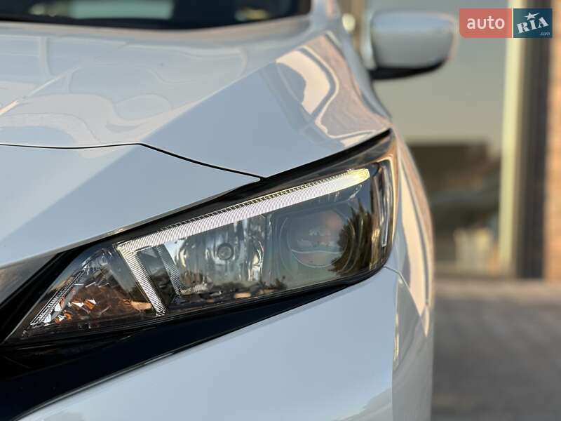 Хэтчбек Nissan Leaf 2019 в Тернополе