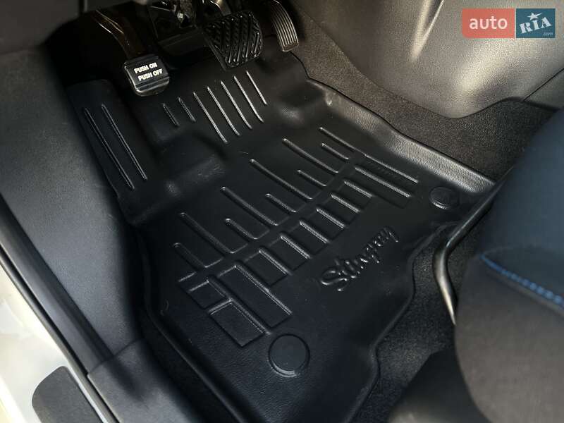 Хэтчбек Nissan Leaf 2019 в Тернополе
