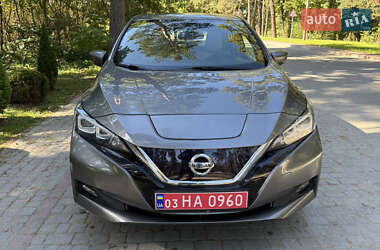 Хетчбек Nissan Leaf 2018 в Львові