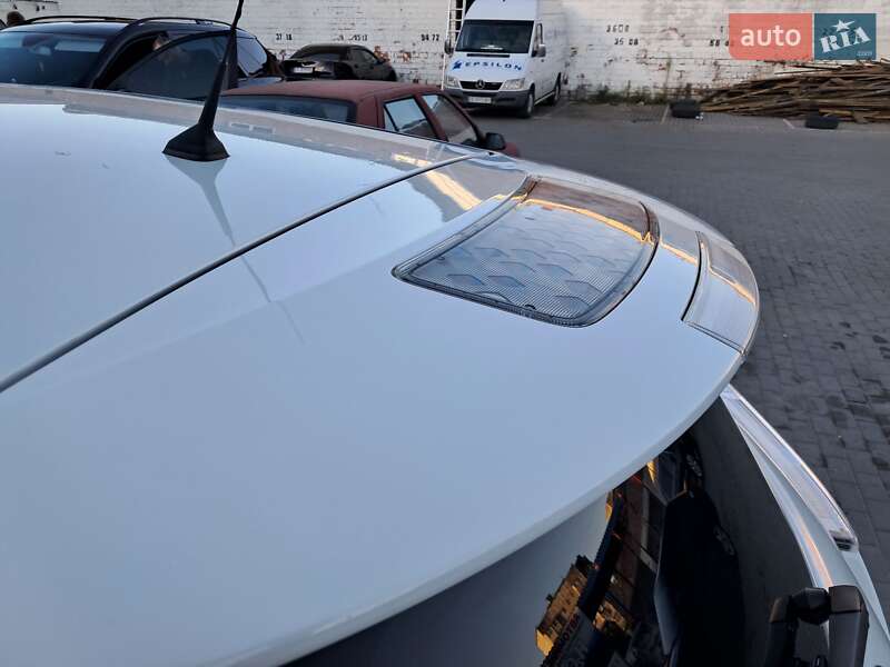 Хэтчбек Nissan Leaf 2017 в Черновцах фото 3 Хэтчбек Nissan Leaf 2017 в Черновцах