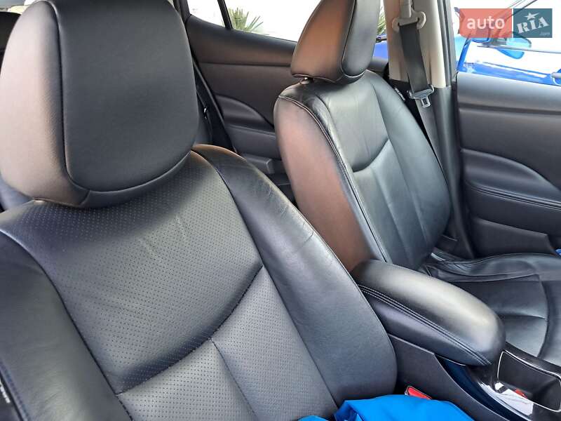 Хэтчбек Nissan Leaf 2017 в Черновцах фото 12 Хэтчбек Nissan Leaf 2017 в Черновцах