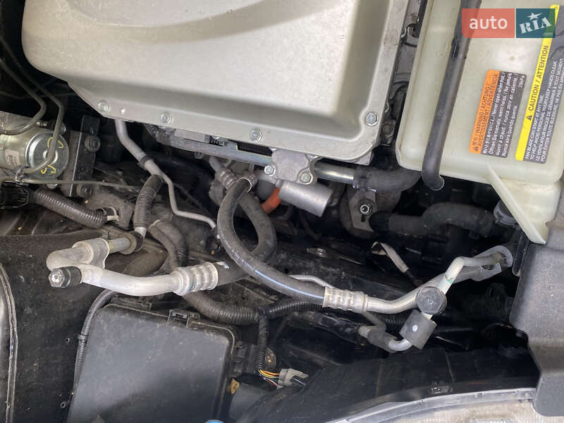 Хетчбек Nissan Leaf 2016 в Рівному