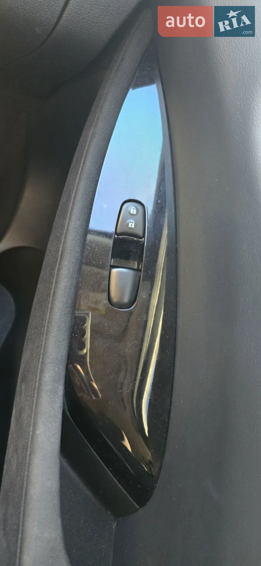 2017 Nissan Leaf - мініатюра 18