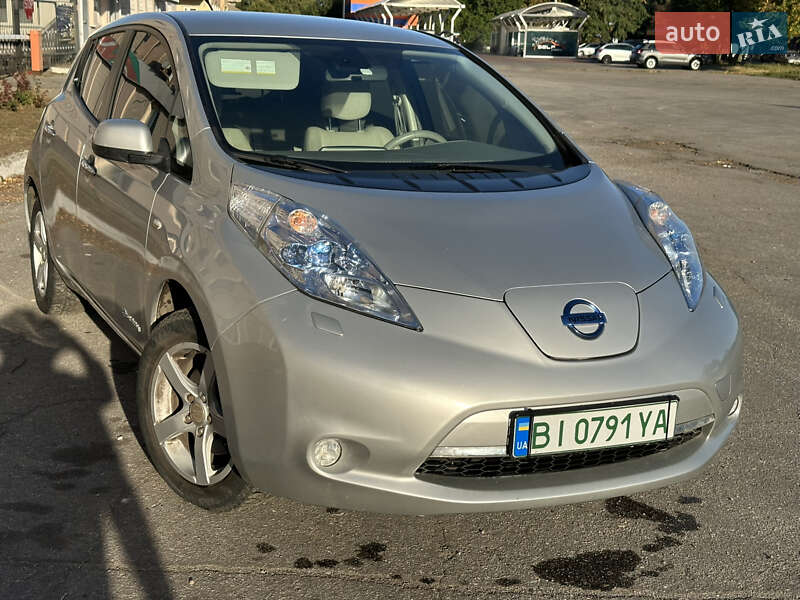 Nissan Leaf 2012