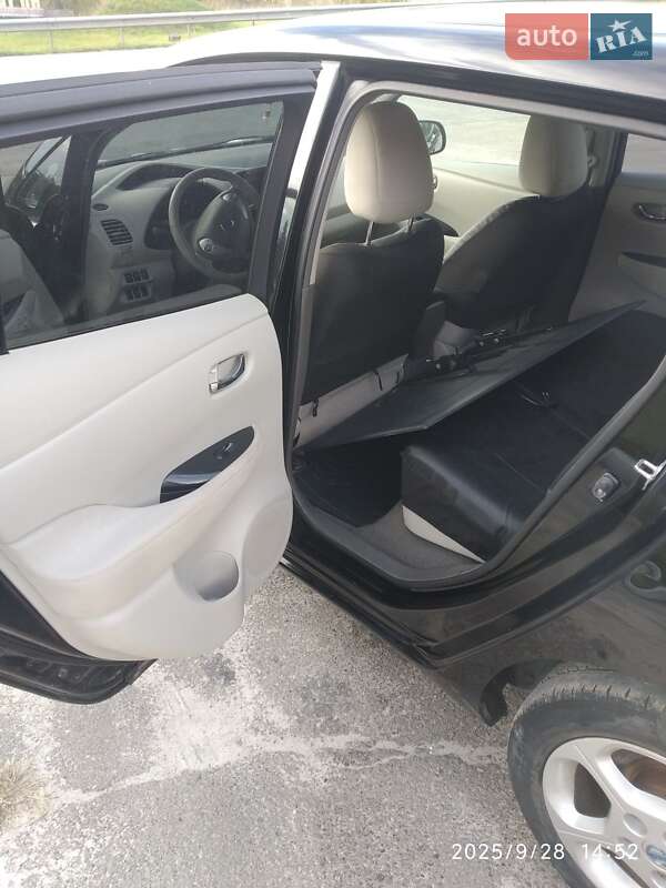 Хетчбек Nissan Leaf 2012 в Львові