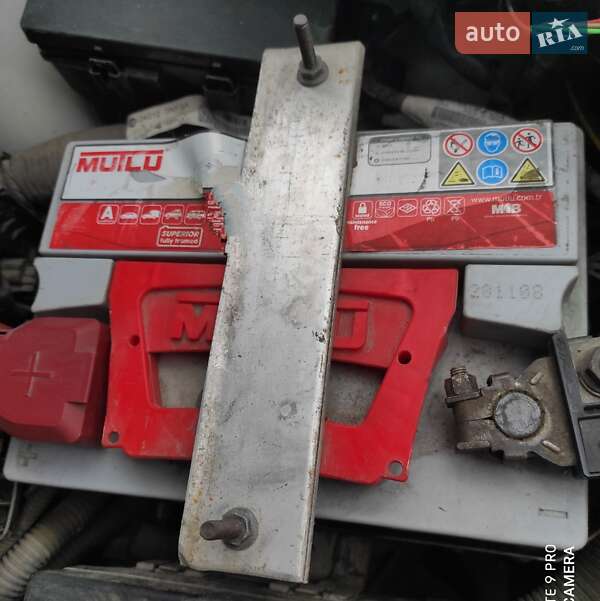 Хетчбек Nissan Leaf 2013 в Києві