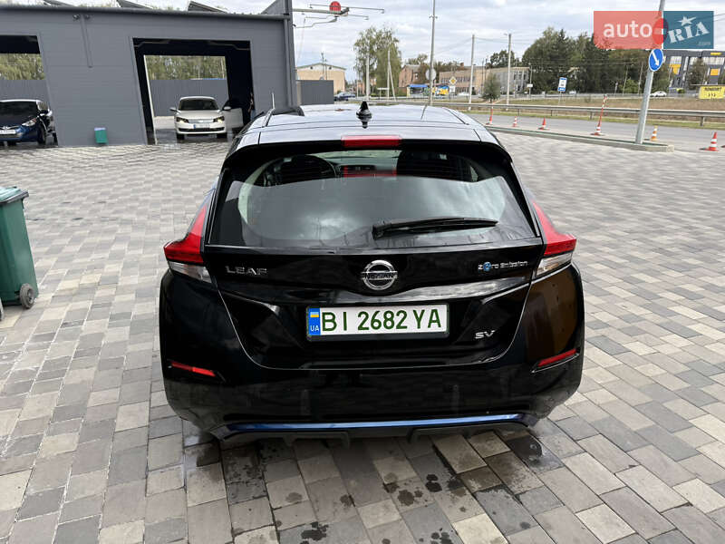 Хэтчбек Nissan Leaf 2021 в Полтаве