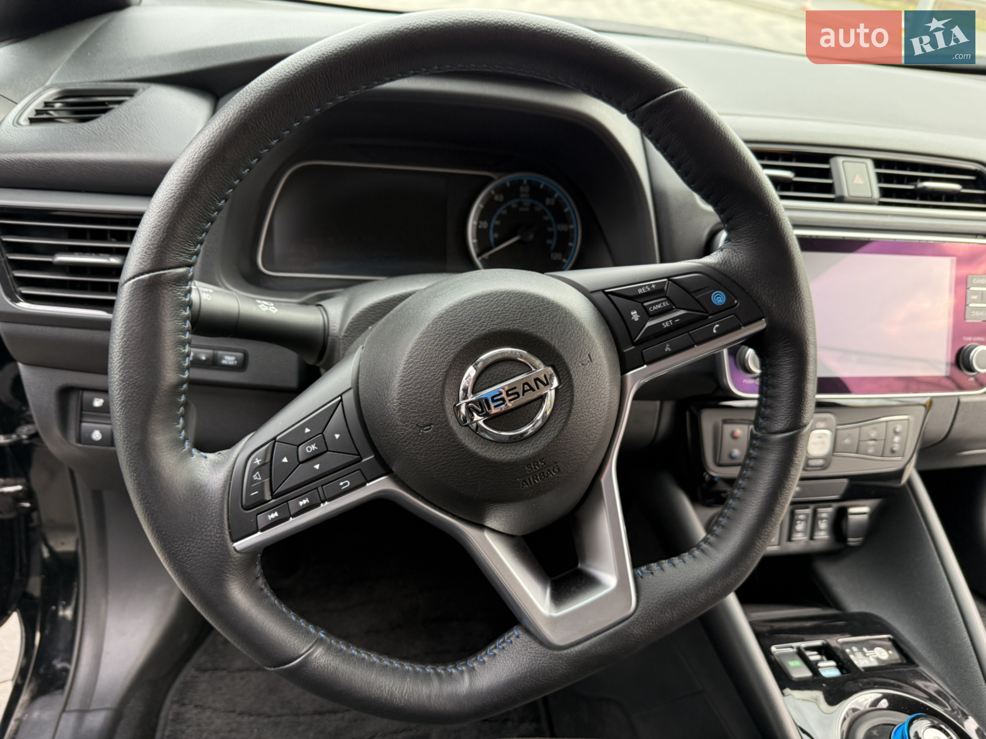 Nissan Leaf 2021 VIN 1N4AZ1CV3MC555610 фото оголошення 15 з 22