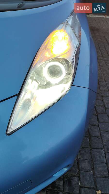 Хэтчбек Nissan Leaf 2013 в Киеве фото 5 Хэтчбек Nissan Leaf 2013 в Киеве