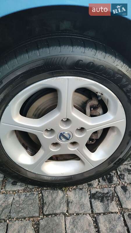 Хэтчбек Nissan Leaf 2013 в Киеве фото 14 Хэтчбек Nissan Leaf 2013 в Киеве