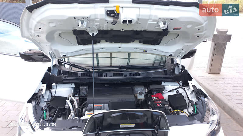 Хетчбек Nissan Leaf 2018 в Полтаві