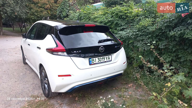 Хетчбек Nissan Leaf 2018 в Полтаві