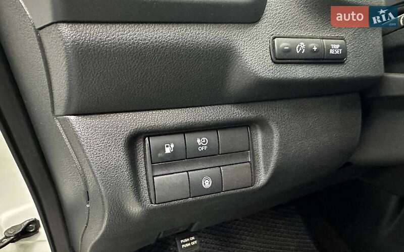 Хетчбек Nissan Leaf 2022 в Чернівцях