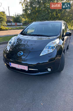Хетчбек Nissan Leaf 2015 в Вінниці