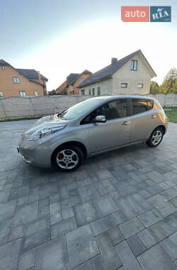 Хетчбек Nissan Leaf 2014 в Рівному