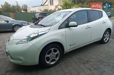 Хетчбек Nissan Leaf 2017 в Шептицькому